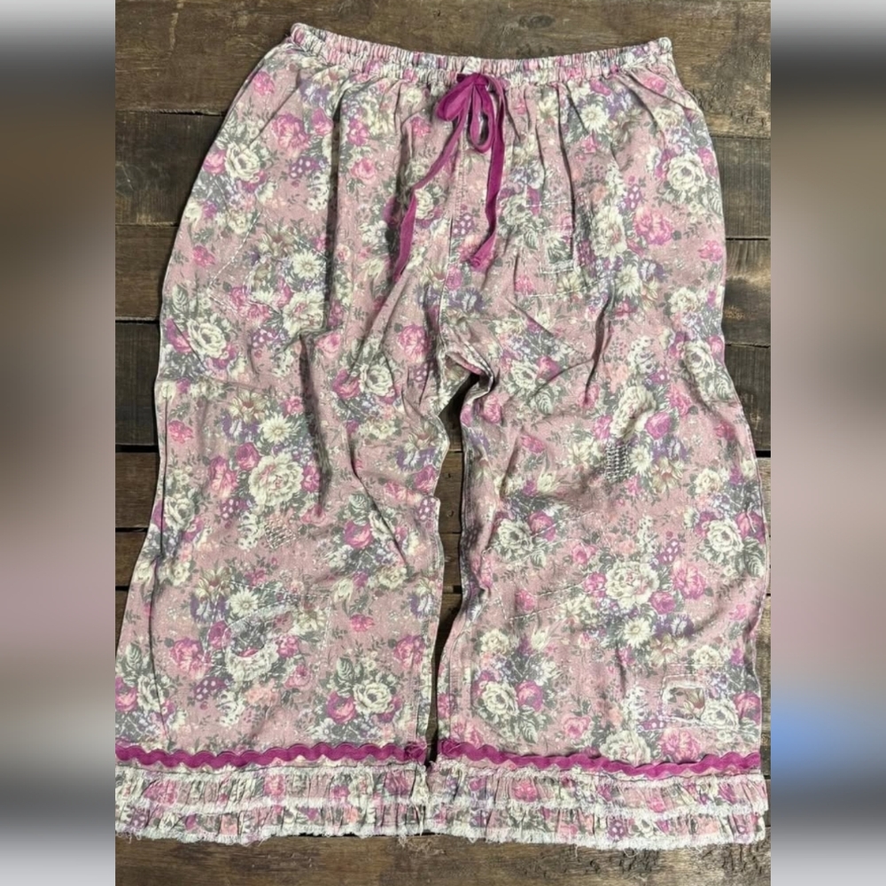 Women's Wide Leg Floral Lounge Pants - Pink